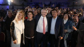 Alberto Fernández junto a Magario, Kicillof y Espinoza en La Matanza.