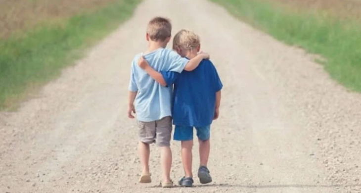 Hugs improve emotional relationships. 