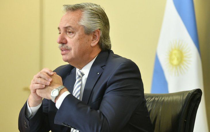 Alberto Fernández canceló su gira por Medio Oriente por la escalada bélica.