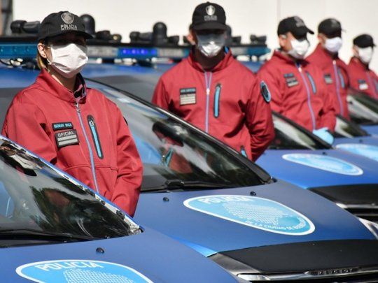 La norma promulgada prevé la transferencia en forma mensual y automática desde el Tesoro Nacional a la Ciudad Autónoma de Buenos Aires de la doceava parte de 24.500 millones de pesos para la policía porteña.