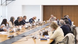 Yamandú Orsi se reunirá con el Consejo de Ministros este lunes.  Yamandú Orsi se reunirá con el Consejo de Ministros este lunes.