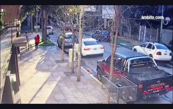 Cuando juega es crack: la exquisita definición de Teo Gutiérrez