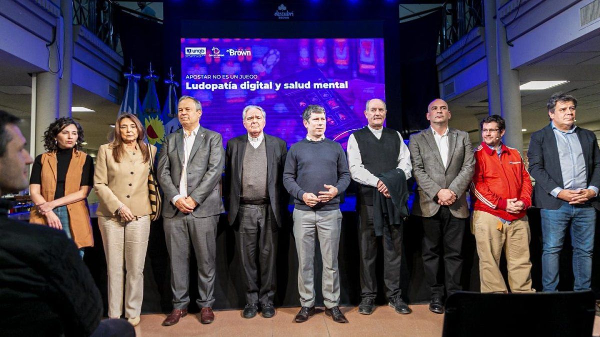 Gambling addiction in young people: Mariano Cascallares led a meeting with specialists to strengthen prevention