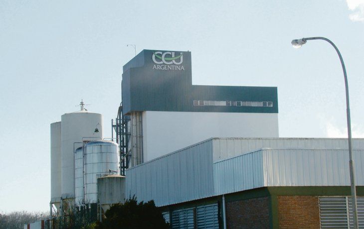 Renovación. La plata de CCU, en Luján, recibirá las inversiones.&nbsp;