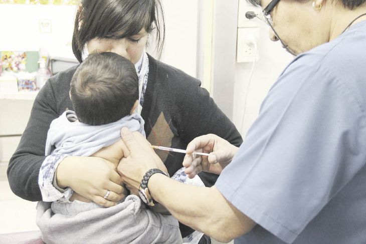alcance. La campaña nacional de refuerzo de vacunación está dirigida a menores de entre 13 meses y 4 años inclusive.