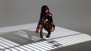La cantante sudafricana que admiran millones. La cantante sudafricana que admiran millones.