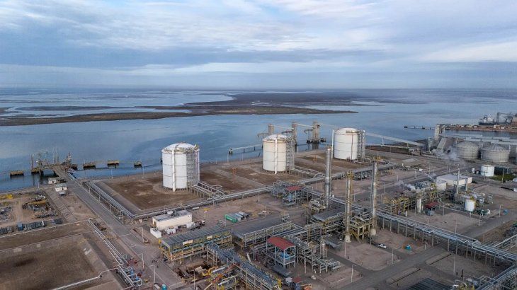 La iniciativa de la planta para el GNL no solo reforzará el rol de Vaca Muerta como proveedor energético global, sino que también redefinirá el perfil productivo de Río Negro.