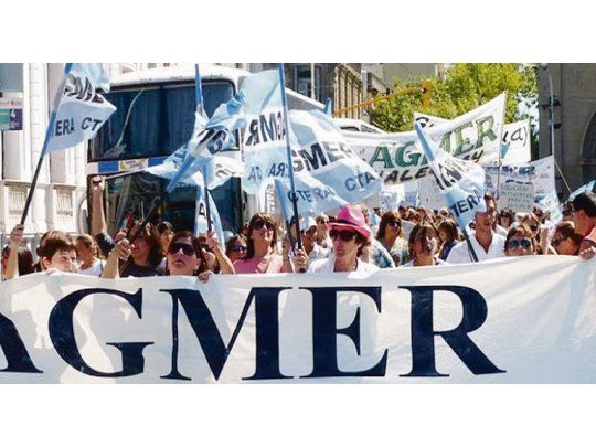 Reacción. Los docentes entrerrianos se declararon en estado de alerta y movilización a la espera de garantías en relación a sus régimenes jubilatorios.