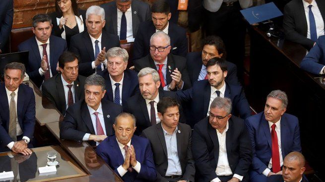 Los gobernadores -en la foto durante la Asamblea Legislativa- están en plena negociación con el Gobierno nacional.