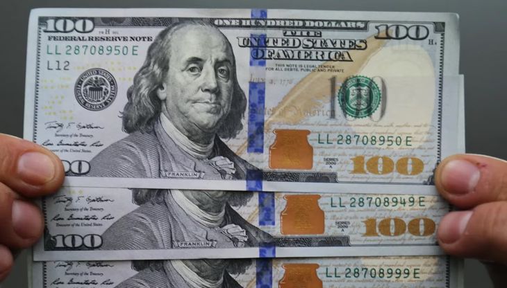 $100 bill issued since 2013. $100 bill issued since 2013.