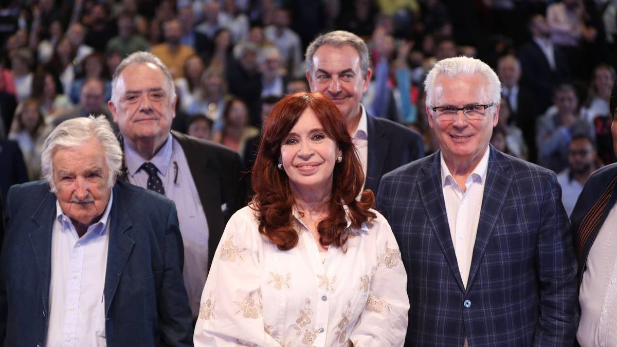José Mujica defended Cristina Kirchner: She is a wonderful old woman