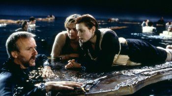25 anos despues de titanic james cameron admite que jack podria haberse salvado