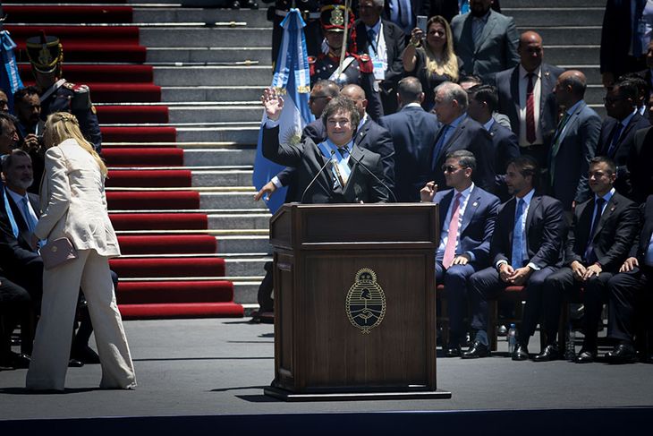 Speech by Javier Milei in Congress with the presence of Luis Lacalle Pou.
