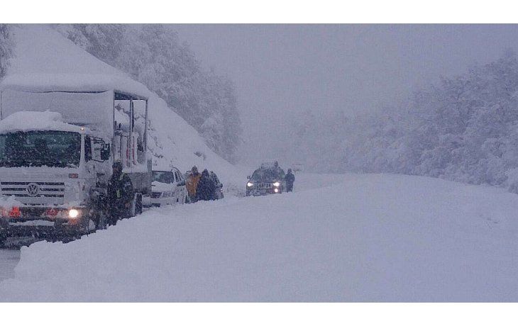 Por el temporal en la Patagonia, cerraron al menos 32 pasos fronterizos con Chile