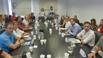 La paritaria docente bonaerense, este jueves en La Plata. El Gobierno de Axel Kicillof apuesta a un normal inicio de clases el lunes.
