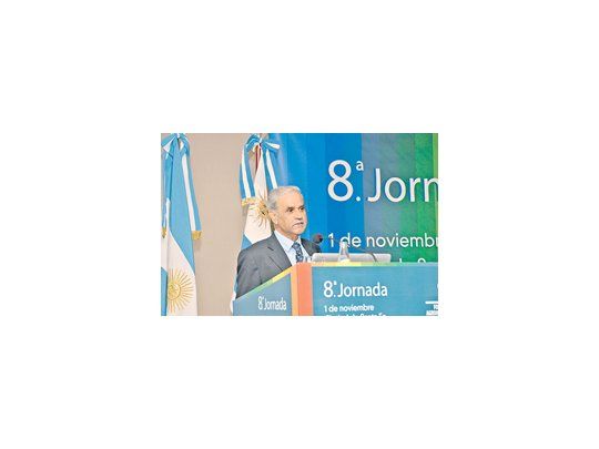 El economista senior de la FAO, Ramesh Sharma, consideró ayer, durante la 8ª Jornada del Foro de la Cadena Agroindustrial, que las políticas de restricciones adoptadas por varios países «no han conseguido que se reduzcan los precios internos».