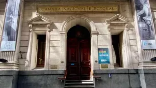 La CNE contradijo una decisión del juez Ramos Padilla.