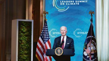 AL FRENTE. Joseph Biden orientó desde la Casa Blanca la cumbre virtual sobre cambio climático, que culminará hoy. Su Gobierno pretende hacer punta con compromisos más ambiciosos.