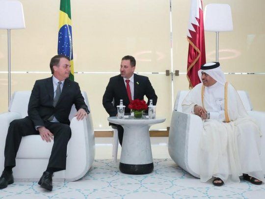 Bolsonaro carg&oacute; contra Alberto Fern&aacute;ndez en el marco de su gira por Medio Oriente.
