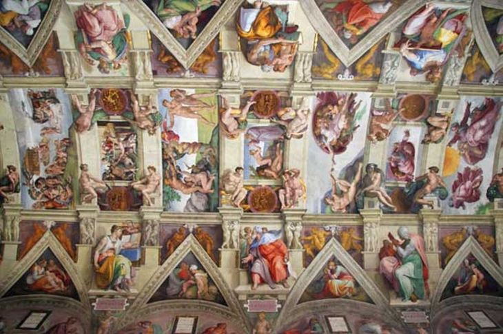 En el año 1508, Miguel Ángel comienza a pintar los frescos de la Capilla Sixtina. En el año 1508, Miguel Ángel comienza a pintar los frescos de la Capilla Sixtina.
