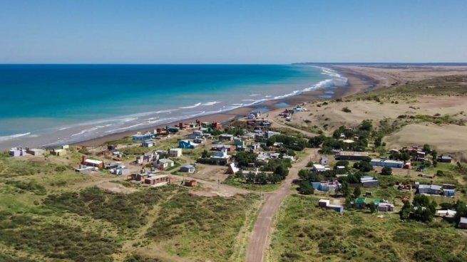 Una playa ubicada en Chubut fue elegida como una de las 100 mejores del mundo. 