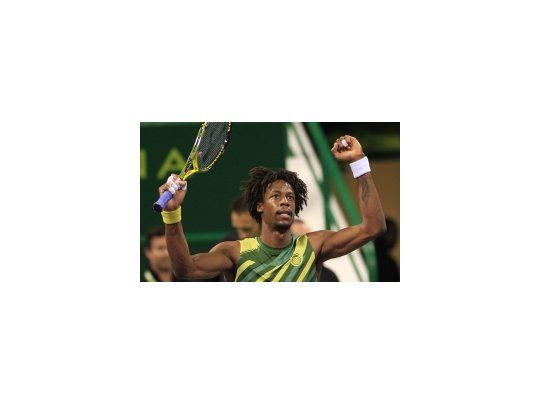 Monfils dio la nota y venció al máximo favorito del torneo.