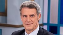 alfonso prat gay redoblo la apuesta: lo que una familia paga por la luz equivale a una pizza o menos