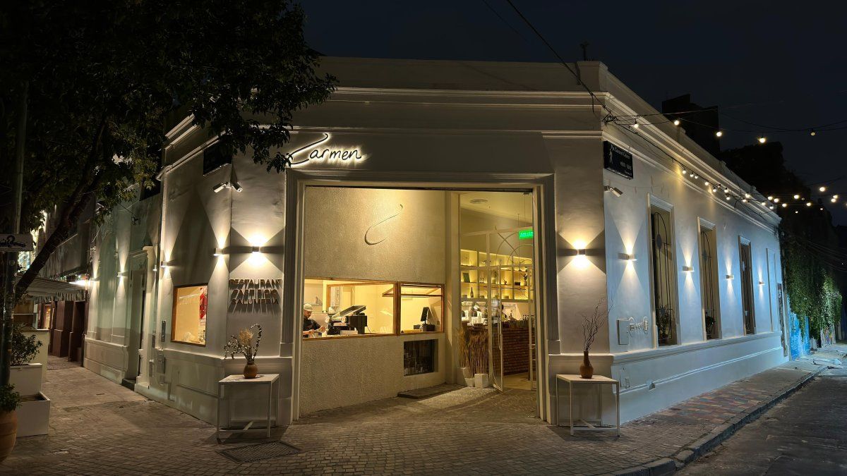 The restaurant that revalue the artisanal paste from Palermo with a visible production model