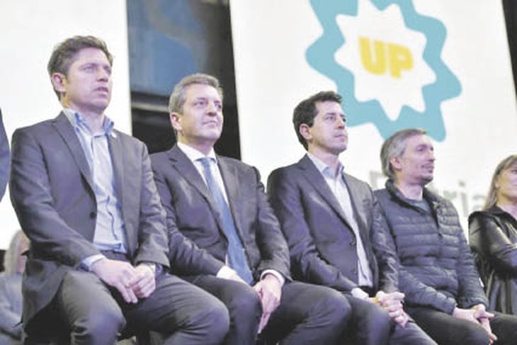 Unidos. Axel Kicillof, Sergio Massa, Wado de Pedro y Máximo Kirchner.
