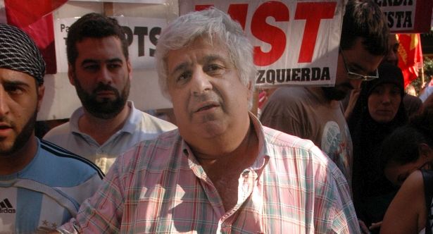 La esposa de Samid indicó que fue ingresado por una infección urinaria y que pasó a una complicación en la sangre. La esposa de Samid indicó que fue ingresado por una infección urinaria y que pasó a una complicación en la sangre.