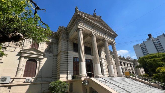 Peronismo, libertarios y espacios de centro pulsearán el domingo en la provincia de Buenos Aires.
