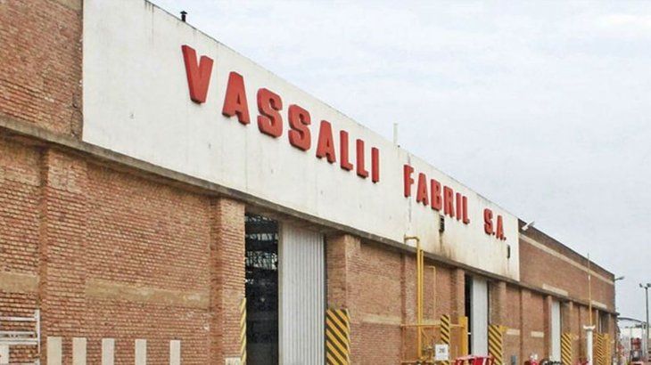 En enero de 2024, el control pasó a Eduardo Marsó, empresario entrerriano, exdueño de la avícola Las Camelias. En enero de 2024, el control pasó a Eduardo Marsó, empresario entrerriano, exdueño de la avícola Las Camelias.