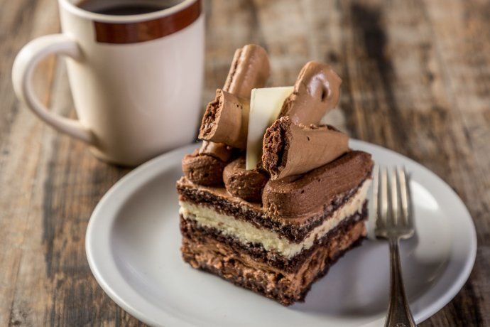 El Día del Chocolate se celebra con su exclusiva torta Black Mamba. El Día del Chocolate se celebra con su exclusiva torta Black Mamba.