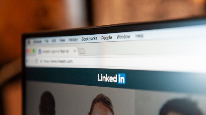 Hay una función que puede sumar o restar a tu búsqueda laboral.