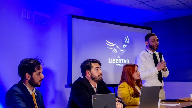 La Corte Electoral habilitó el lema “Partido La Libertad Avanza” tras validar 1.350 adhesiones.
