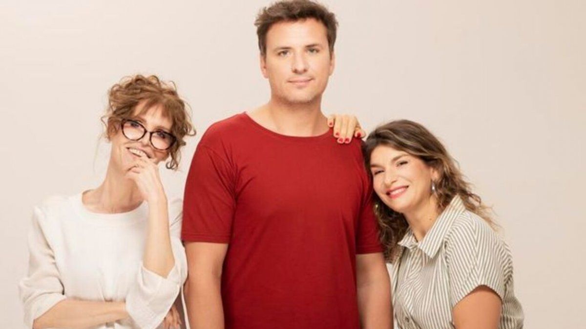 Dalia Gutmann and Ezequiel Campa star in “Como te soñé”