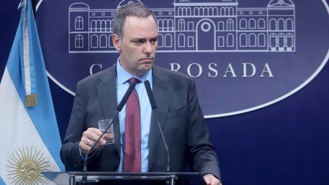 Manuel Adorni