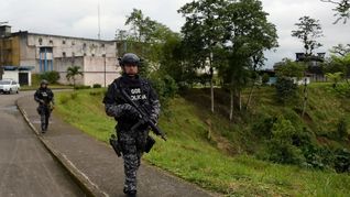 Ecuador: detienen a ocho personas por reclutamiento para grupos armados