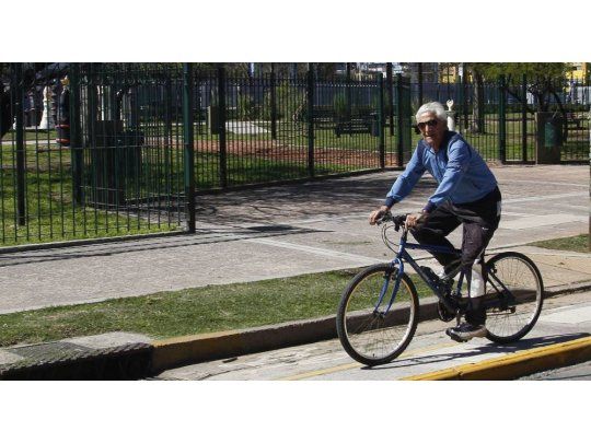 El 80% de los ciclistas argentinos no cumple con la ley de tránsito
