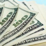 Aplanar la curva de los dólares es clave para la estabilización. Aplanar la curva de los dólares es clave para la estabilización.