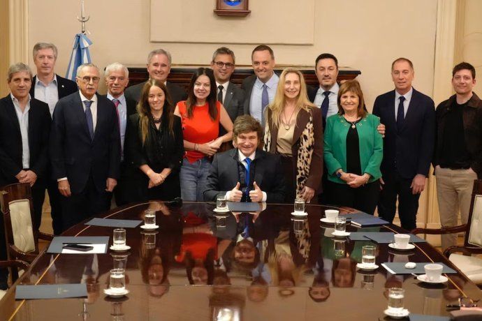Tras los encuentros con Ignacio Torres y Raúl Jalil, el Gobierno continúa la ronda con nuevos mandatarios.  
