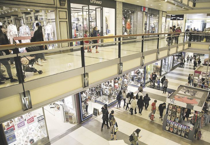 Comercios. Entre el fin de semana XL y la falta de poder adquisitivo, los comercios anticipaban estos resultados. Comercios. Entre el fin de semana XL y la falta de poder adquisitivo, los comercios anticipaban estos resultados.