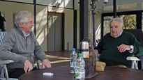Tabaré Vázquez y José Pepe Mujica, los dos expresidentes del Frente Amplio. (Foto: Uruguay Presidencia)