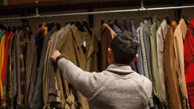 La compra de ropa fue una de las que más cayó en los últimos meses.