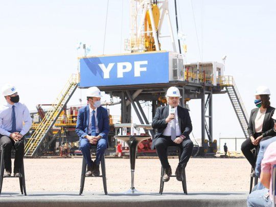 YPF alcanzó los 70.000 barriles de crudo no convencional diarios y unos seis millones de metros cúbicos de shale y tight gas diarios.