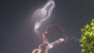Irán lanzó nuevos ataques contra Israel y países del Golfo y advirtió sobre represalias “devastadoras”.