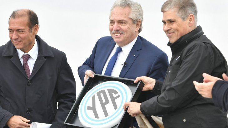 “YPF es orgullo de todos los argentinos. Nació de corazón radical pero después se hizo de toda la argentinidad”, recordó el máximo mandatario