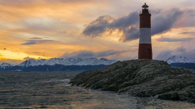 Faro del fin del mundo en Ushuaia.