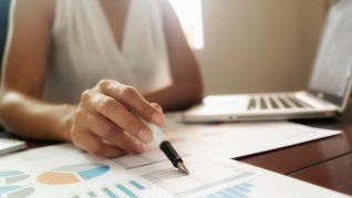 El proyecto de Presupuesto 2024 indica proyecciones económicas para 2024.