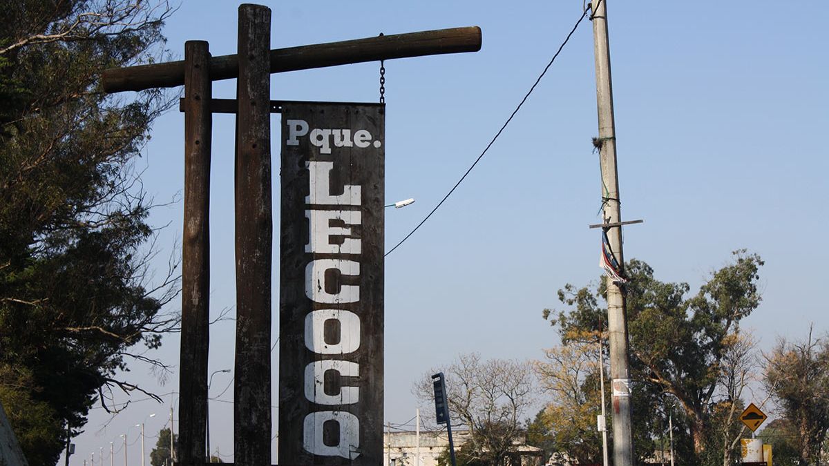 The drought continues to hit, they close the Parque Lecocq in Montevideo